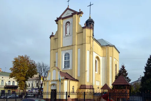 Церква святого Йосафата (костел Діви Марії)